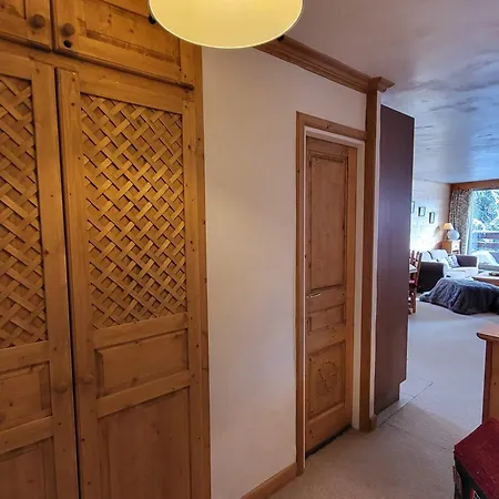 Апартаменты 1850, 3 Pieces, 6 Pers, Proche Pistes - Fr-1-514-84 *